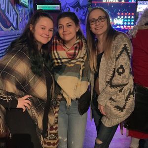 Meet your Posher, Leticia